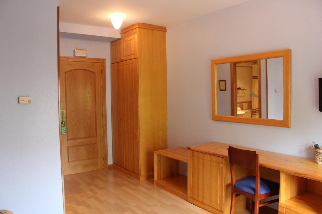Casa Martin Hotel Poza de la Sal ห้อง รูปภาพ